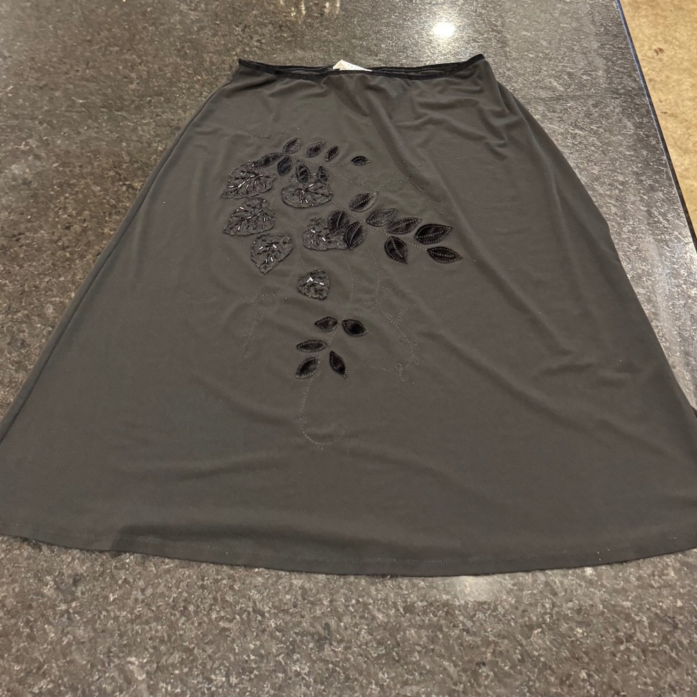 George Medium Women's Black Stretchy Skirt with a Floral Embroidery Design